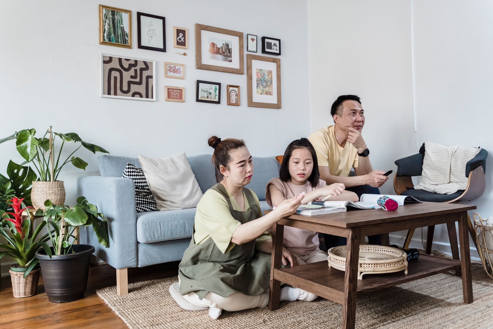 A family sitting together at home, talking through expectations